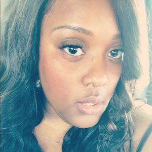 Meet your Posher, Rashida